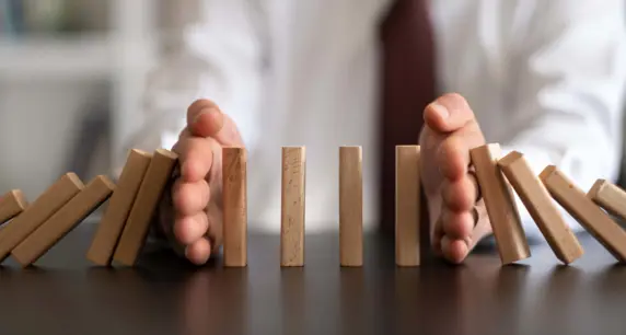 Assicurazione Per Revoca Commessa